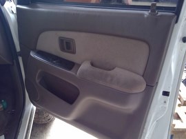 1998 TOYOTA 4RUNNER, WHITE, SR5 MODEL, 3.4L, AT, 2WD,   Z25240